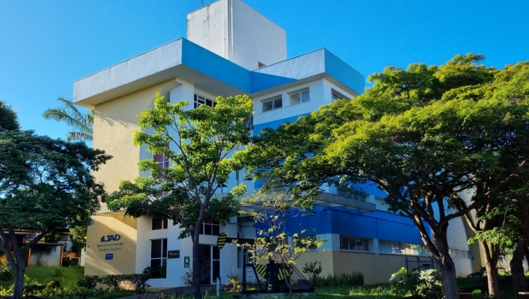 LTAD - Laboratório de Tecnologia em Atrito e Desgaste